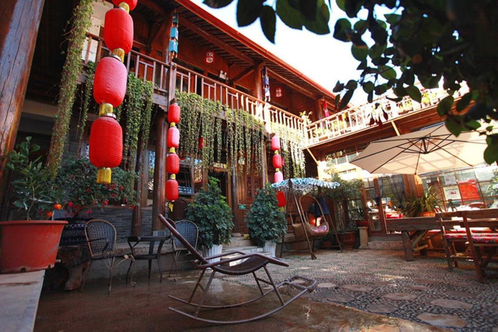 Lijiang Hyhy Inn Exteriör bild